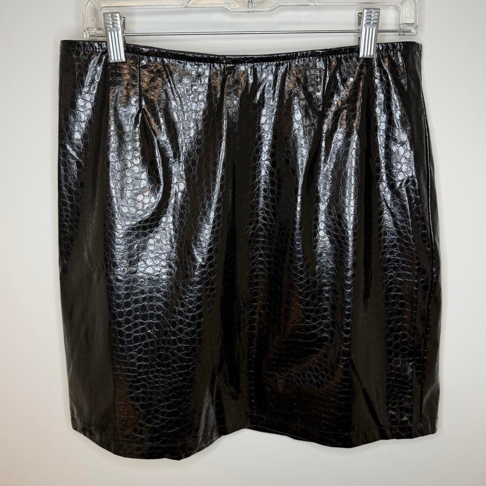 intage Highway Faux Croc Shiny Mini Skirt  Size 11